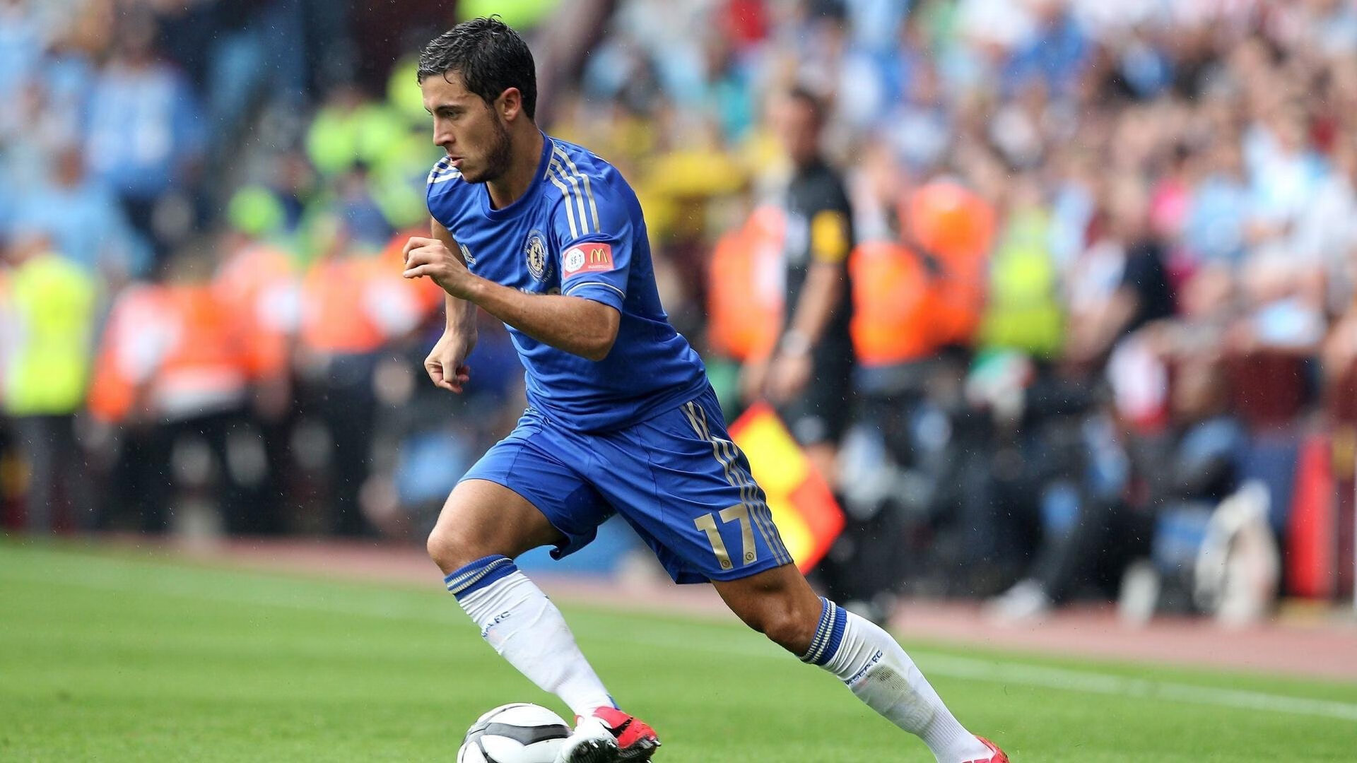 天博登录入口-中国队观众热烈欢呼！，穆古鲁扎迎来十五赛季出色发挥热度持续攀升